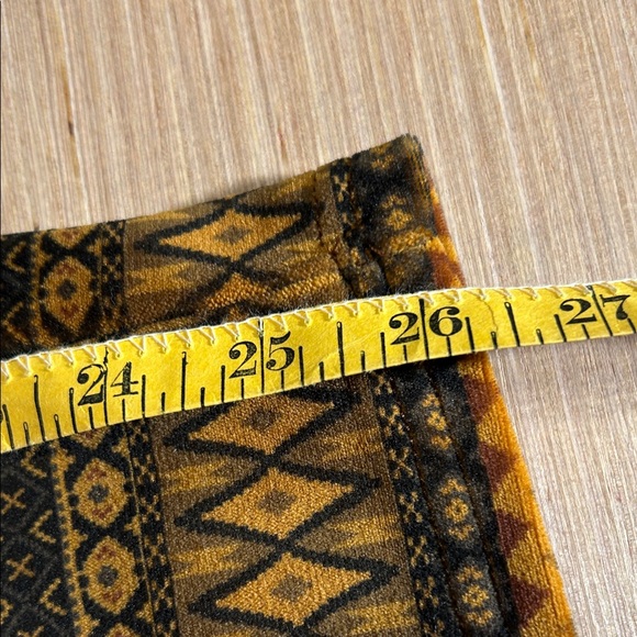 Patterned Legging Collection - Picture 4 of 5